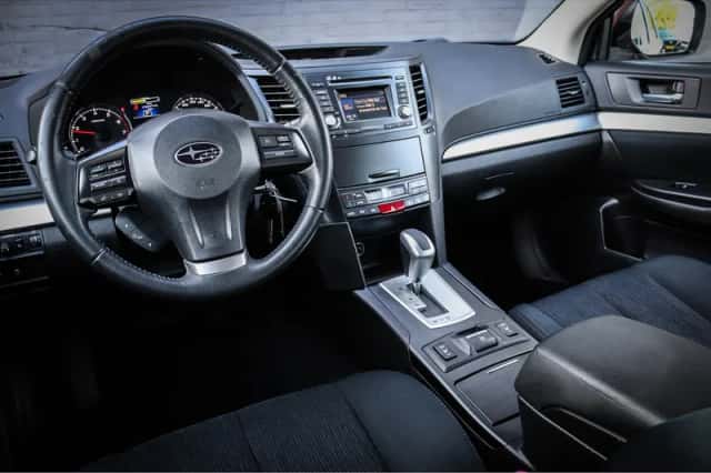 Subaru Outback (2014) thumbnail 6