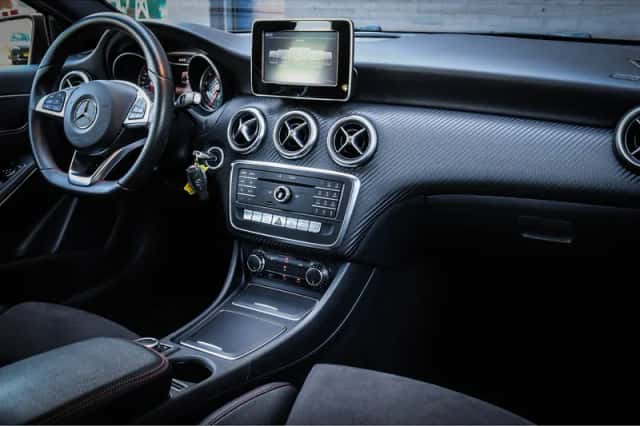Mercedes-Benz A-Klasse (2015) thumbnail 6