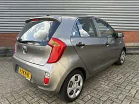 Kia Picanto (2014) thumbnail 2