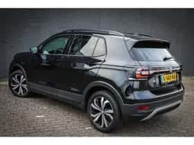 Volkswagen T-Cross (2019) thumbnail 2