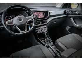 Volkswagen T-Cross (2019) thumbnail 3