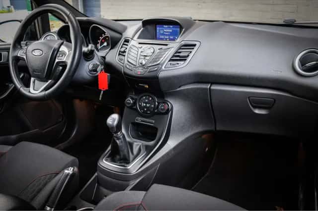 Ford Fiesta (2017) thumbnail 6