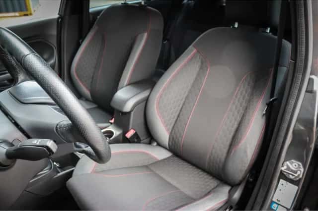 Ford Fiesta (2017) thumbnail 6