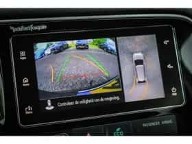 Mitsubishi Outlander (2017) thumbnail 23