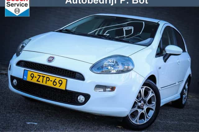 Fiat Punto (2015) thumbnail 1