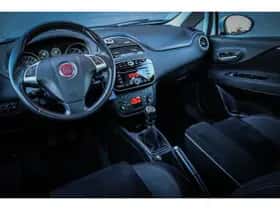 Fiat Punto (2015) thumbnail 5