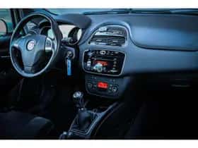 Fiat Punto (2015) thumbnail 8