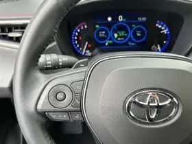 Toyota Corolla (2022) thumbnail 13