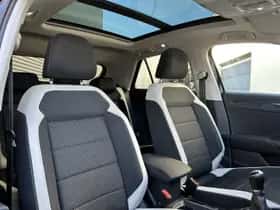 Volkswagen T-Roc (2018) thumbnail 7