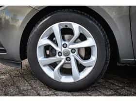Opel Corsa (2015) thumbnail 5