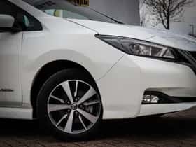 Nissan Leaf thumbnail 21