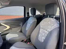 Ford Ka (2012) thumbnail 4