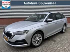 Škoda Octavia (2023)