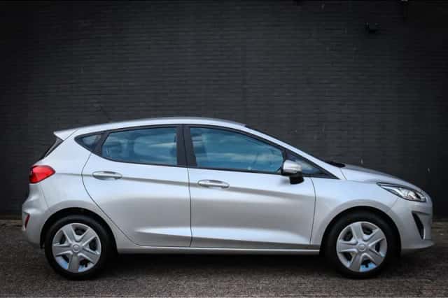 Ford Fiesta (2019) thumbnail 2