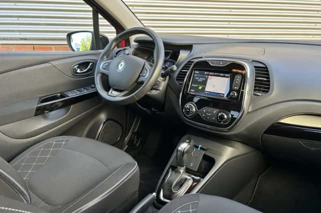 Renault Captur (2016) thumbnail 4
