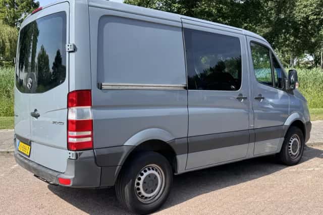 Mercedes-Benz Sprinter (2014) thumbnail 2