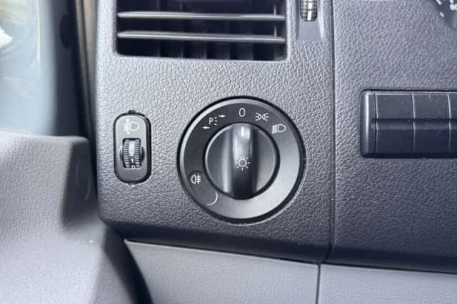 Mercedes-Benz Sprinter (2014) thumbnail 6