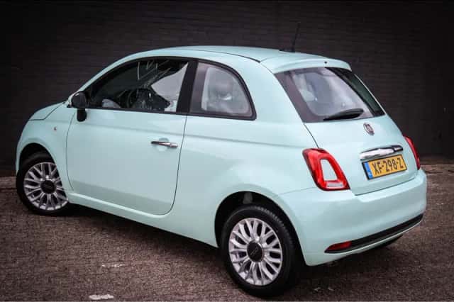 Fiat 500 (2019) thumbnail 3