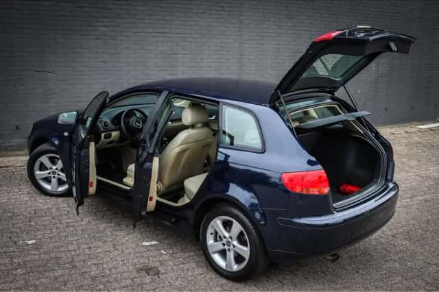 Audi A3 (2006) thumbnail 3