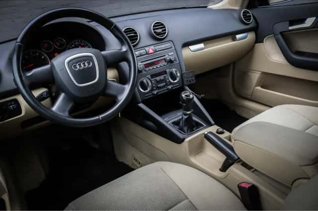 Audi A3 (2006) thumbnail 6