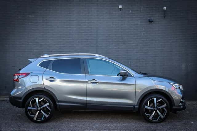 Nissan Qashqai (2017) thumbnail 2