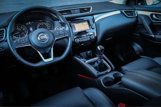 Nissan Qashqai (2017) thumbnail 5