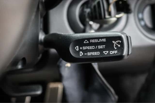 Porsche Cayman (2007) thumbnail 6