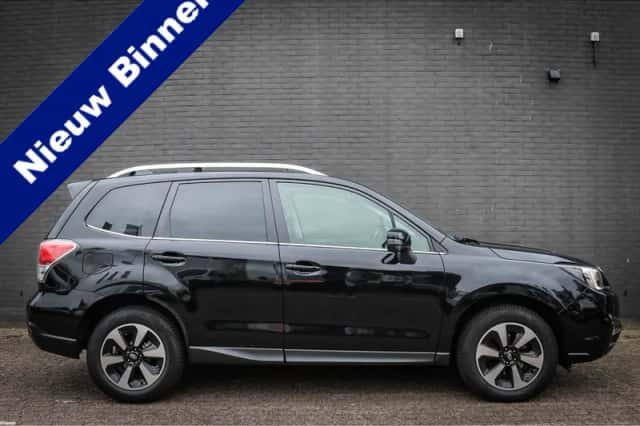 Subaru Forester (2018) thumbnail 1
