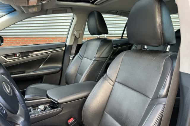Lexus GS (2015) thumbnail 4