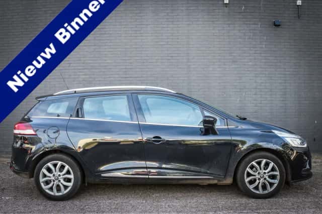 Renault Clio (2019) thumbnail 1