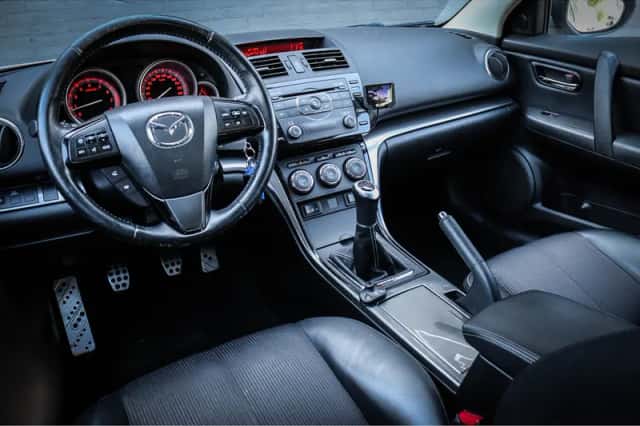 Mazda 6 (2012) thumbnail 3