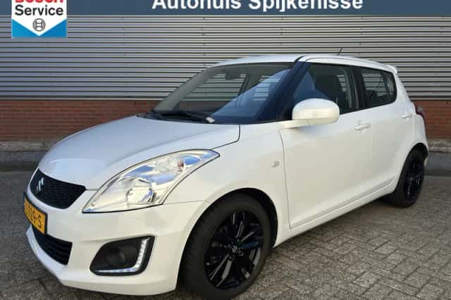 Suzuki Swift (2016) thumbnail 1