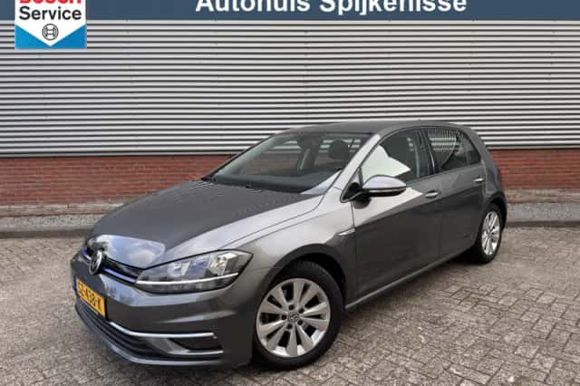 Volkswagen Golf (2018) thumbnail 1
