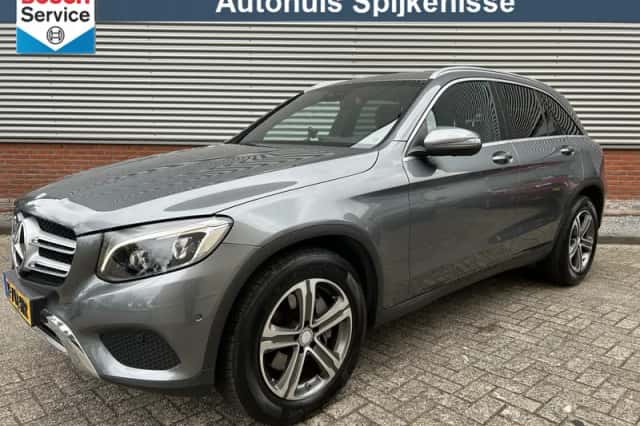 Mercedes-Benz GLC-Klasse (2016) thumbnail 1