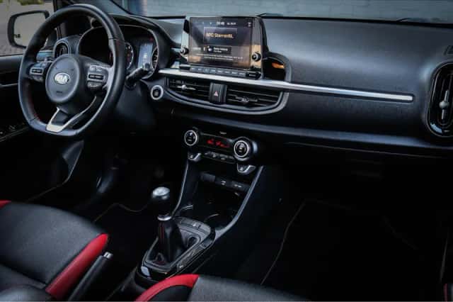 Kia Picanto (2021) thumbnail 6