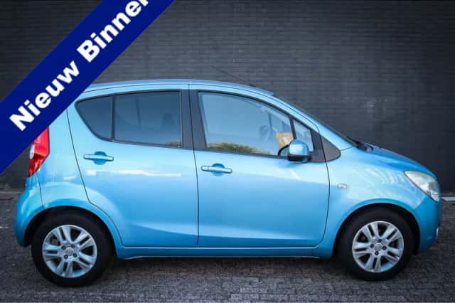 Opel Agila (2012) thumbnail 1