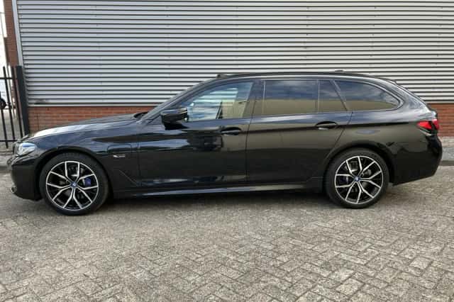 BMW 5-Serie (2022) thumbnail 3