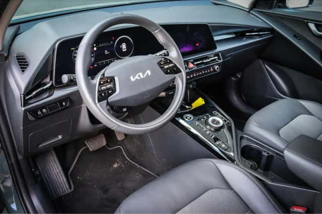 Kia Niro (2025) thumbnail 3