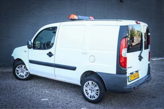 Fiat Doblò (2008) thumbnail 4