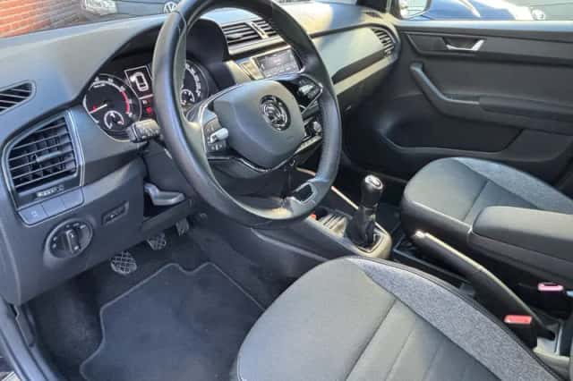 Škoda Fabia (2020) thumbnail 6