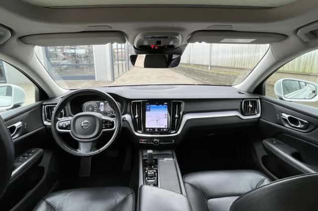 Volvo V60 (2020) thumbnail 8