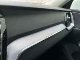Volvo V60 (2020) thumbnail 72