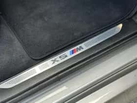 BMW X5 (2015) thumbnail 60