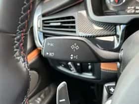 BMW X5 (2015) thumbnail 74