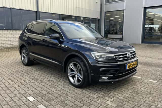 Volkswagen Tiguan (2019) thumbnail 69