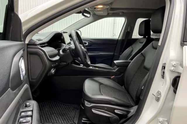 Jeep Compass (2022) thumbnail 13