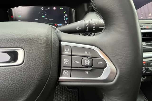 Jeep Compass (2022) thumbnail 43