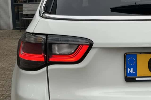 Jeep Compass (2022) thumbnail 57