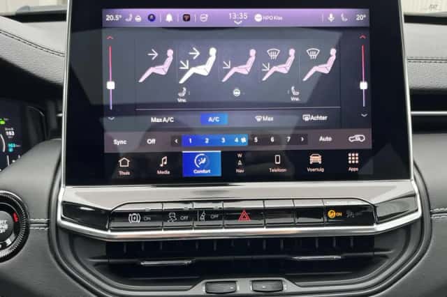 Jeep Compass (2022) thumbnail 79