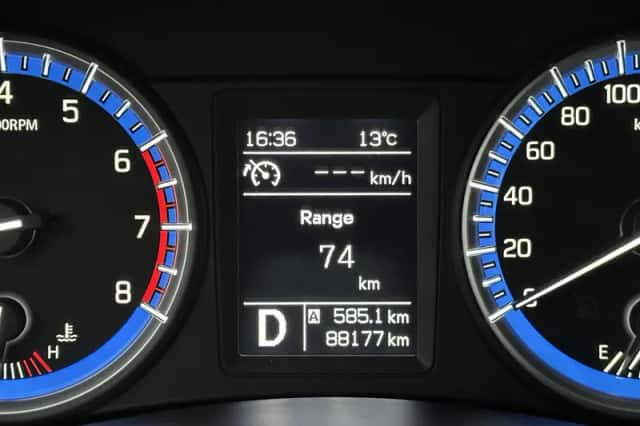 Suzuki S-Cross (2015) thumbnail 16